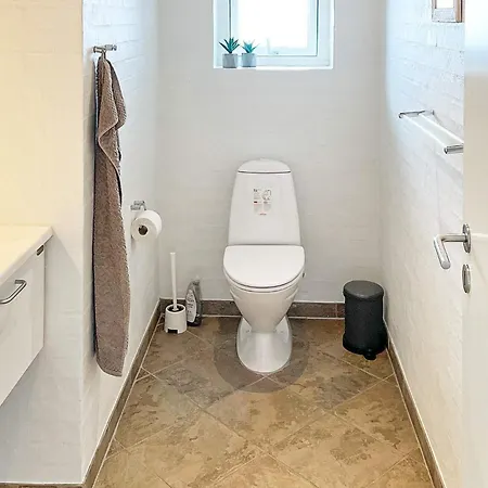 5 Star In Hadsund Дом отдыха Haslevgarde